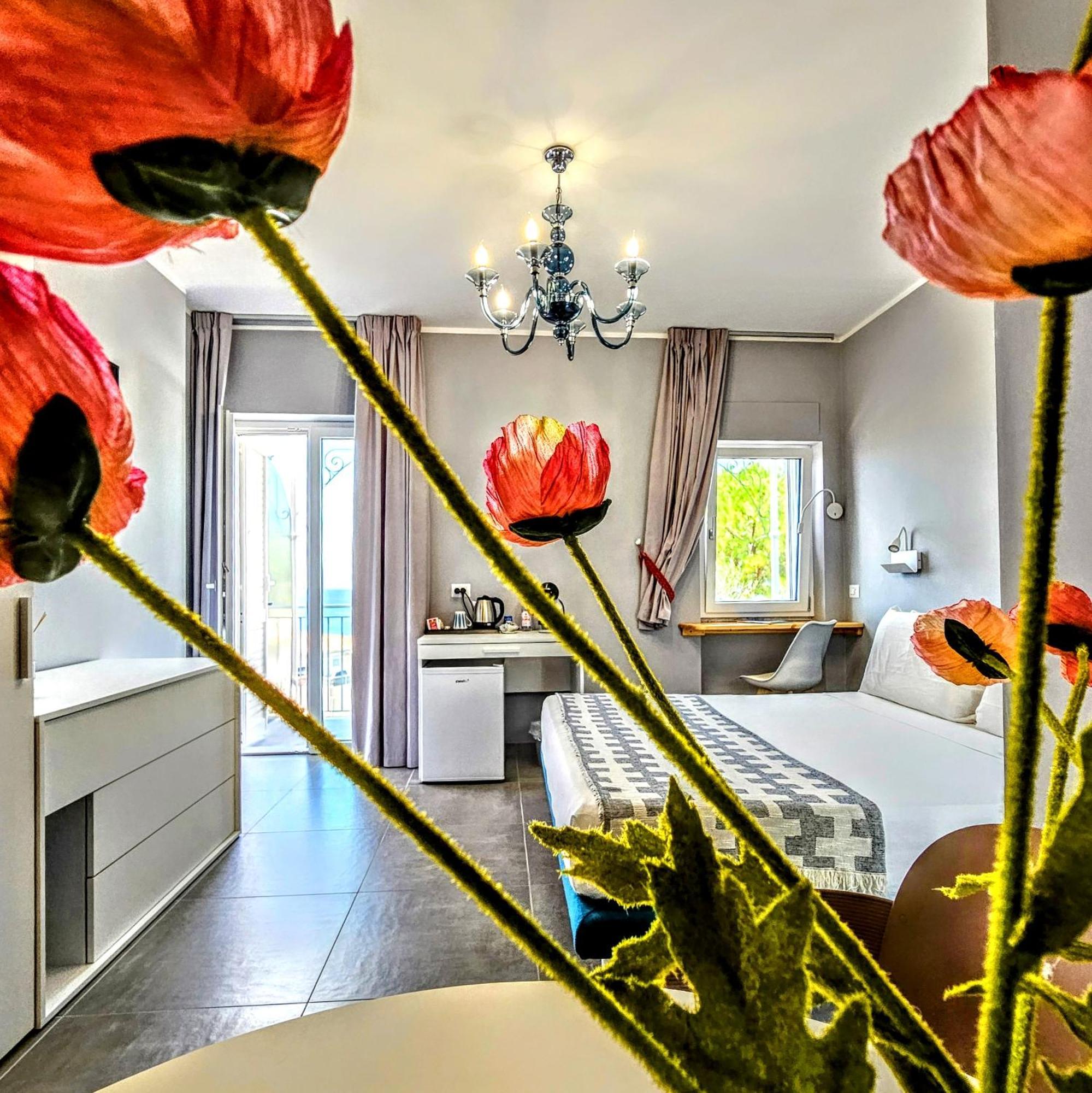 A Casa Di Alessandra - Rooms Castellabate Bagian luar foto